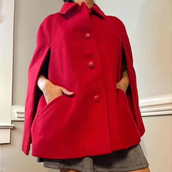 ISO Womens Vintage “Talbots” Wool Red Cape - Size Medium